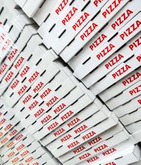 depositphotos_21944747-stock-photo-pizza-boxes_1